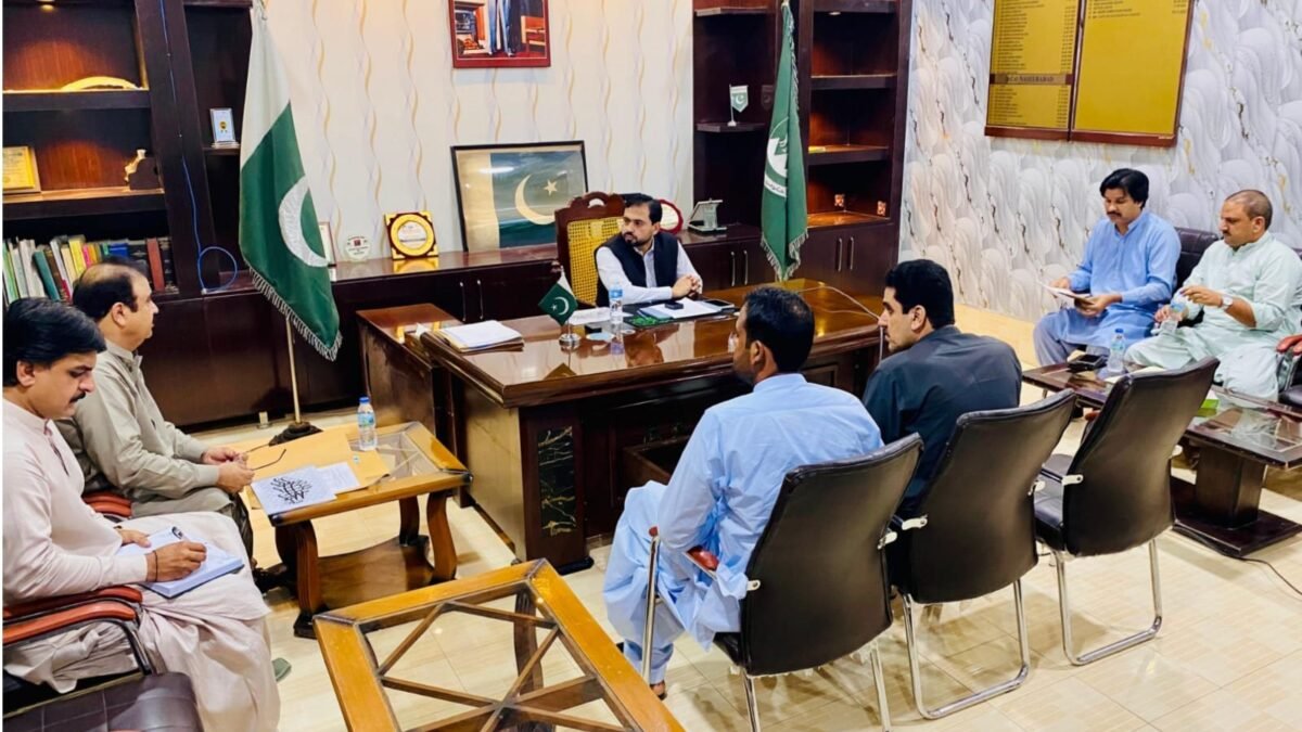 Naseerabad committee reviews BSDI Phase II projects