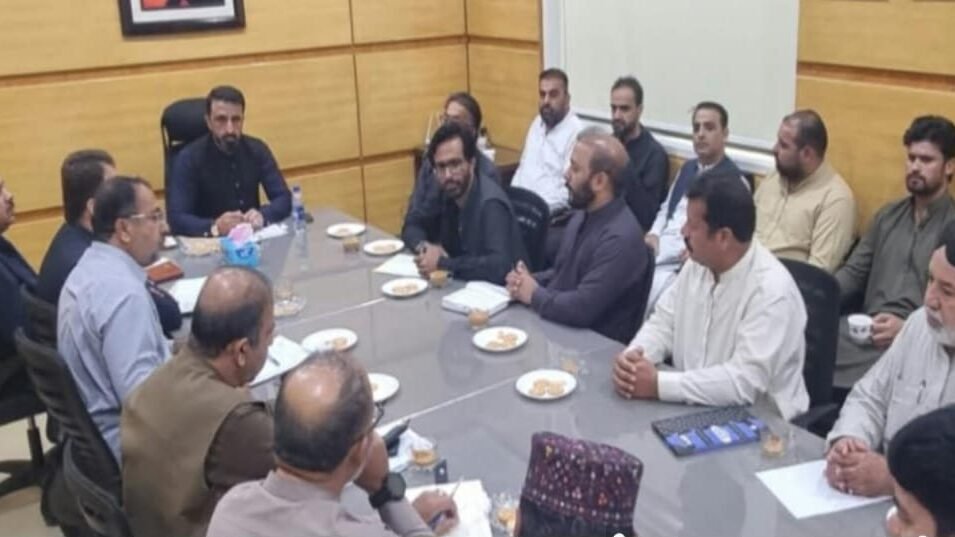Every officer responsible for cleanliness and beautification of own area, says Quetta administrator