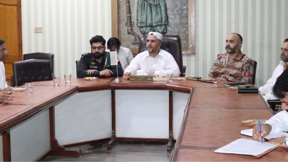 Sibi committee reviews security, orders tighter watch on sensitive sites