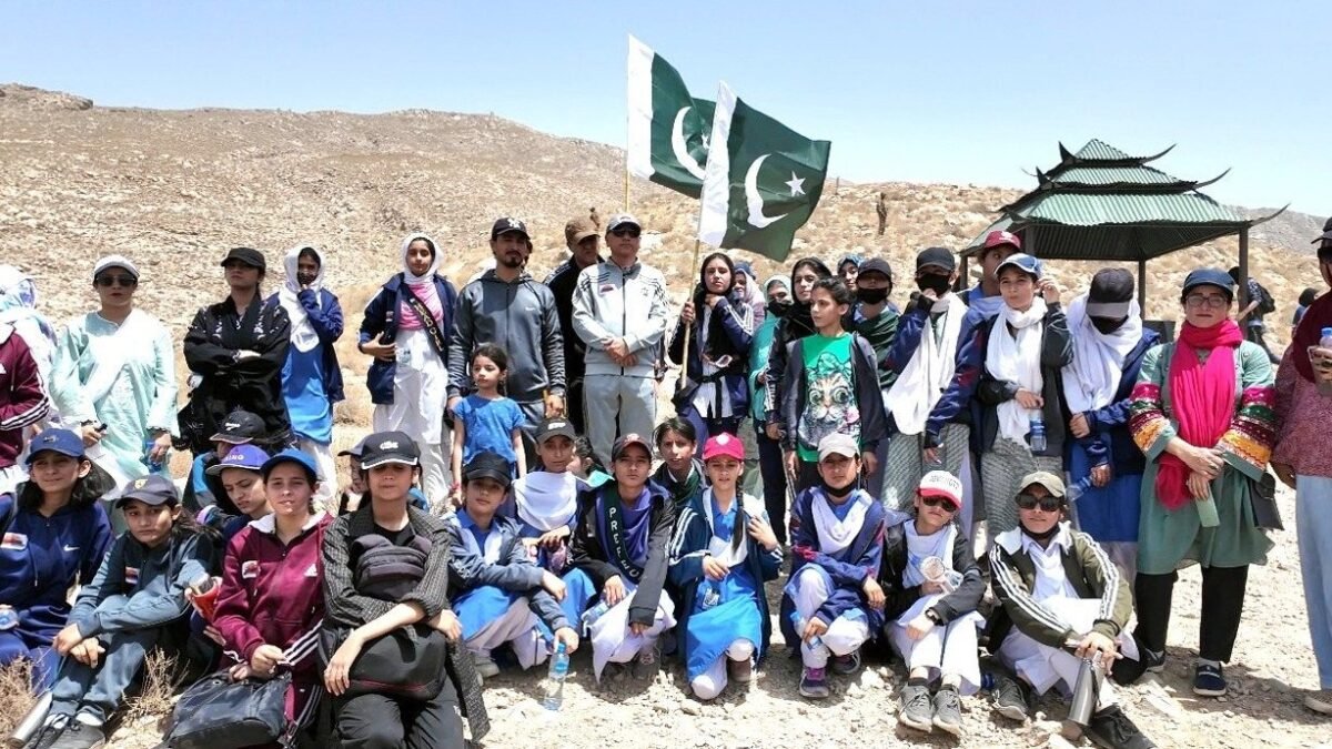 Flag-hoisting ceremony held at Sunset Point, Quetta, for post-independence event