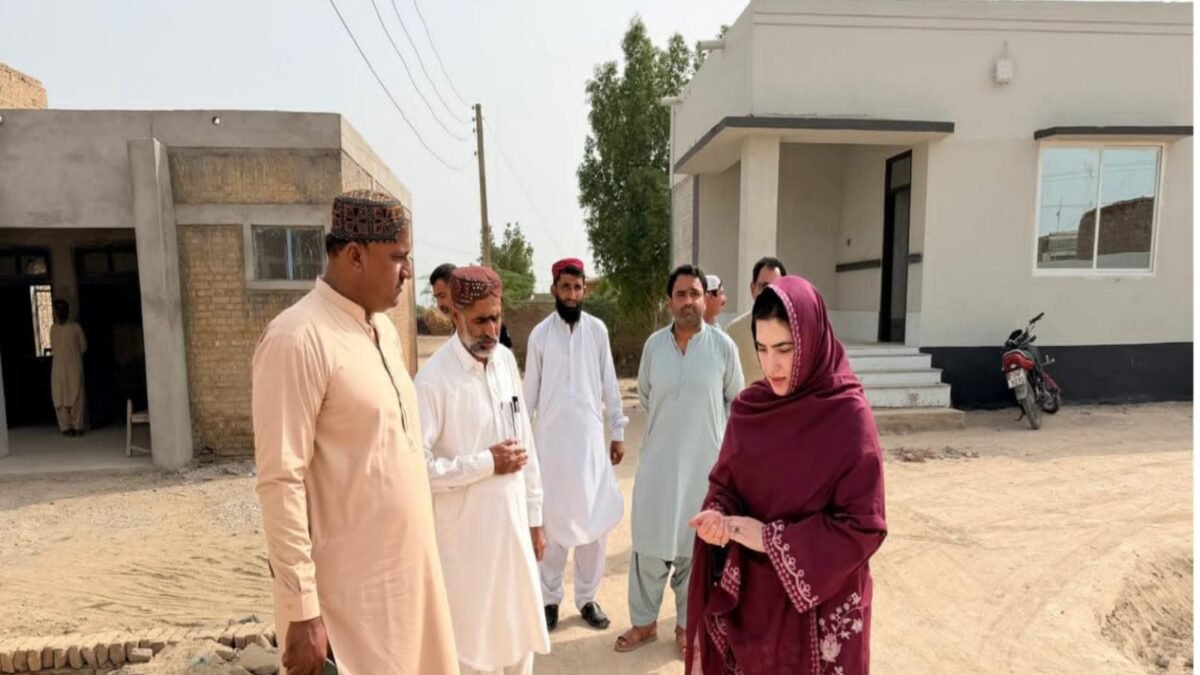 Sohbatpur DC Farida Tareen inspects tehsil office, revenue record and hears citizens’ complaints
