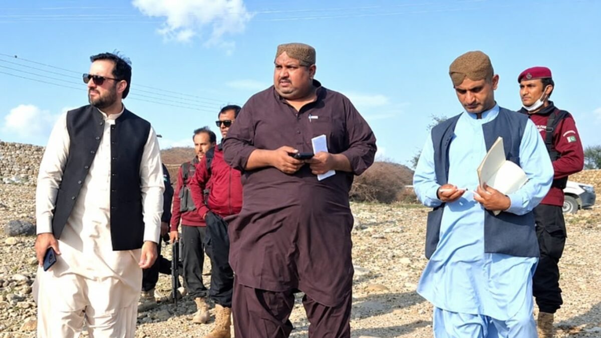 Musakhel DC inspects site of BSDI Tara Kasor water supply scheme