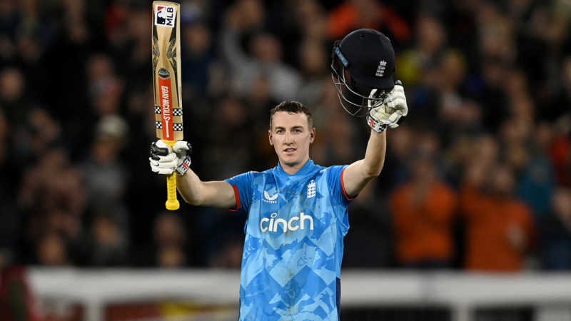 Arafat Minhas takes six as Pakistan beat England by 87 runs in tri-series: Harry Brook