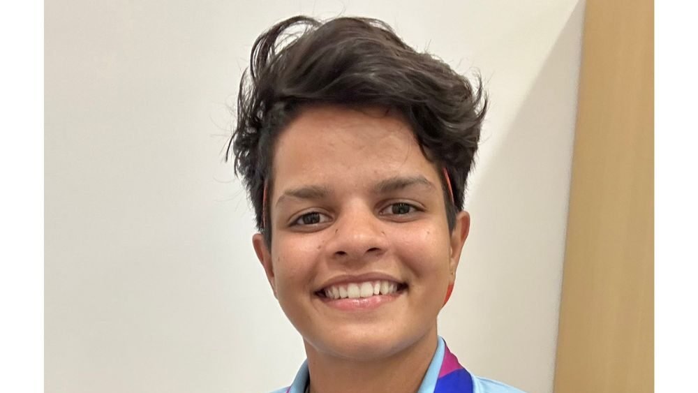 Shafali Verma reprimanded for hitting ball on ground in second T20I against Zimbabwe