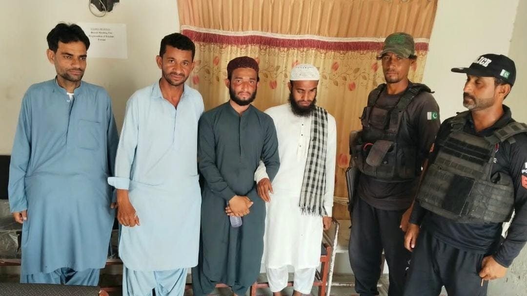 Gwadar: two people detained in joint operation against begging