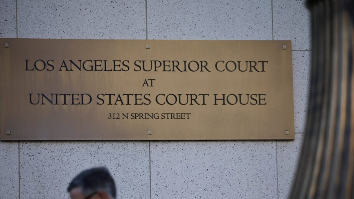 Meta settles teenager’s case, leaving only Snap in Los Angeles trial