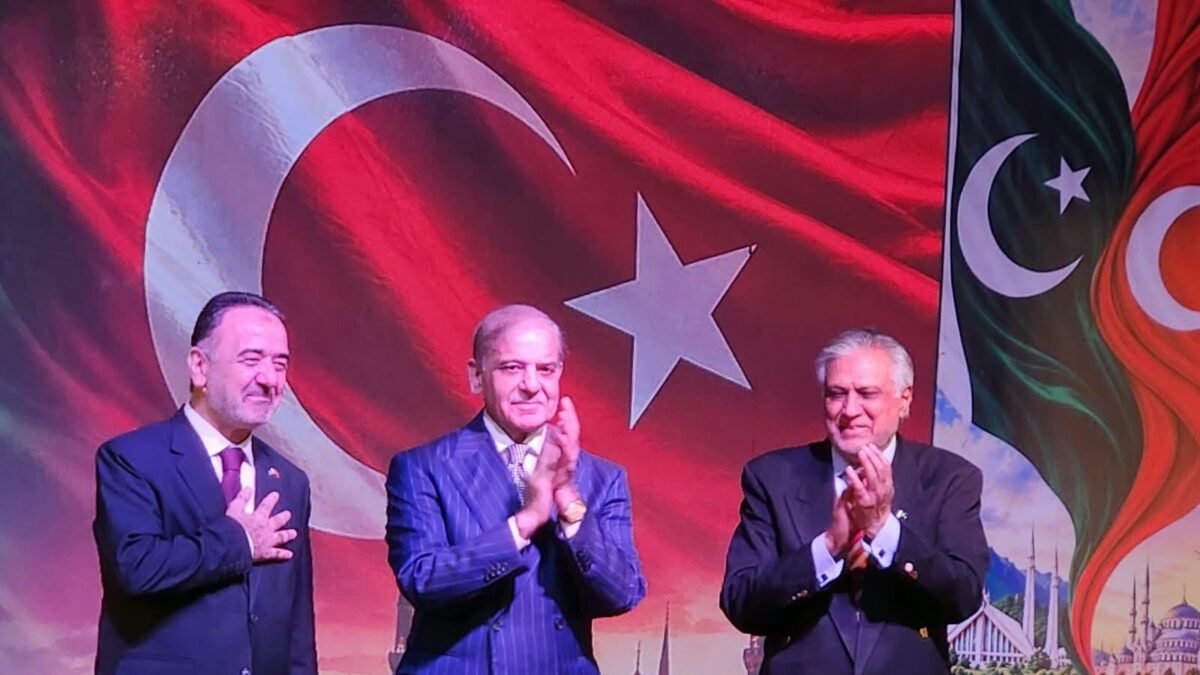 Pakistan-Türkiye ties grew stronger in testing times, says PM Shehbaz Sharif